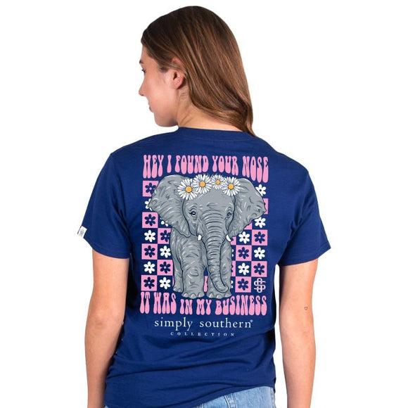 Simply Southern Hey I Found Your Nose Elephant Tee